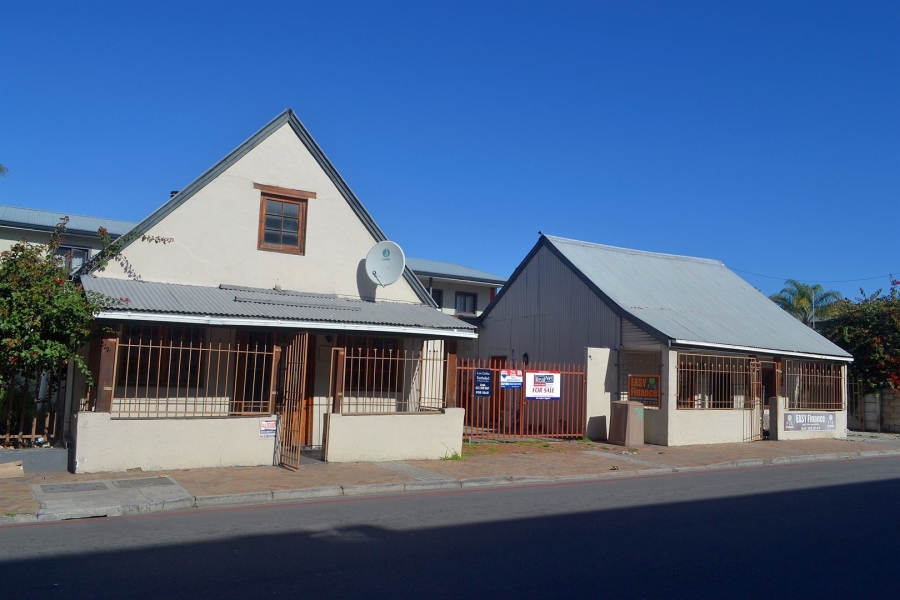 Commercial Property for Sale in Knysna Central Western Cape